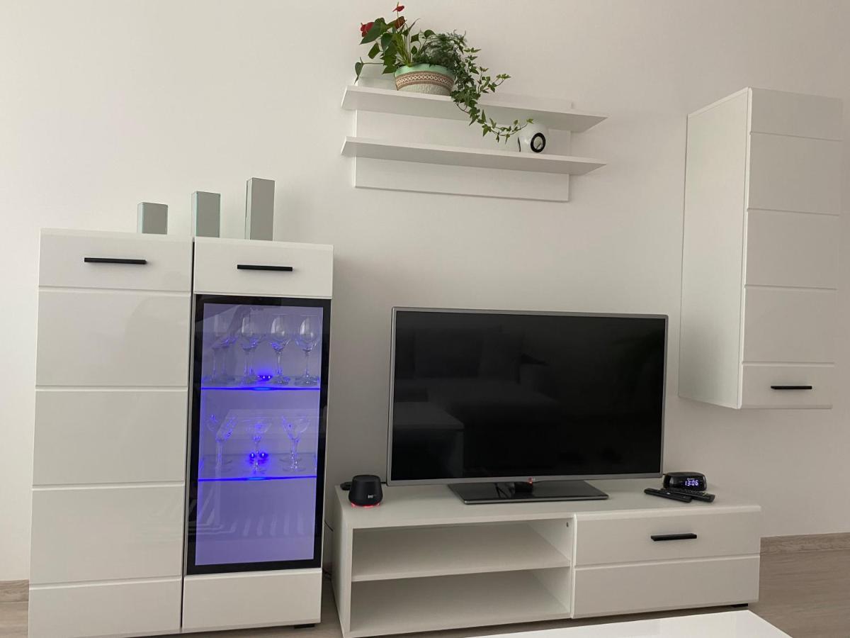 Centra Apartamenti Alūksne المظهر الخارجي الصورة
